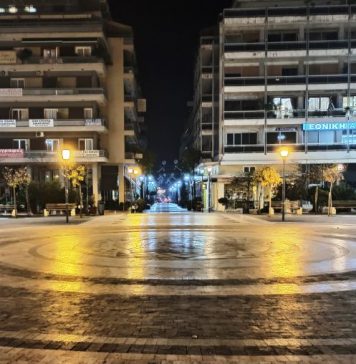 Aγρίνιο: Με αστυνομική διάταξη των ’90s απαγορεύεται το ποδόσφαιρο στην πλατεία