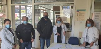 Επίσκεψη Βαρεμένου στο εμβολιαστικό κέντρο του Κέντρου Υγείας Αγρινίου