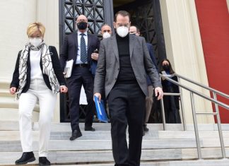 Στη Δικαιοσύνη ο Ν. Φαρμάκης για το “θόρυβο” σχετικά με τη διαφάνεια του προγράμματος των 30 εκ. ευρώ