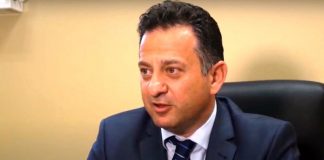 Γ. Τσώλος: Να καταδικάσει σύσσωμο το Δ.Σ. την συμπεριφορά Καραπάνου