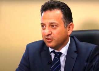 Γ. Τσώλος: Να καταδικάσει σύσσωμο το Δ.Σ. την συμπεριφορά Καραπάνου