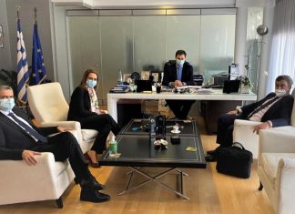 Επίσπευση για τις μαρίνες Βόνιτσας και Παλαίρου ζητά ο Γ. Αποστολάκης