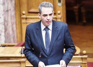 Ο Συρίγος “έκλεισε το μάτι” στη Σύγκλητο να προχωρήσει