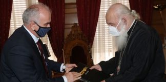 Στις Εορτές Εξόδου κάλεσε τον Αρχιεπίσκοπο Ιερώνυμο ο δήμαρχος Μεσολογγίου