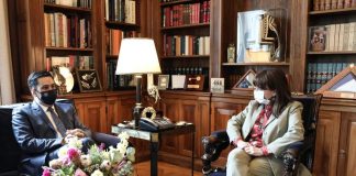 Στην Πρόεδρο της Δημοκρατίας ο Γ. Παπαναστασίου