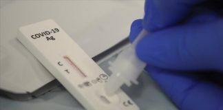 Μεσολόγγι : Δεν έκανε self-test η ιδιοκτήτρια του καφέ και συνελήφθη