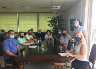 Διαδοχικές συσκέψεις της Μ. Σαλμά με επιστημονικούς και παραγωγικούς φορείς για την επιτάχυνση των εμβολιασμών