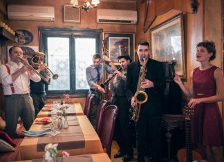 Η “Jeepers Creepers Band” στο Αγρίνιο