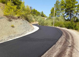 Ολοκληρώθηκε η ασφαλτόστρωση αγροτικών δρόμων στην Αγία Παρασκευή Παρακαμπυλίων