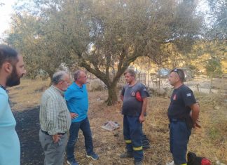 Κλιμάκιο του ΚΚΕ στις πληγείσες περιοχές από την πυρκαγιά στο Δήμο Ακτίου-Βόνιτσας