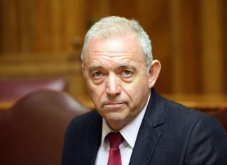 «Φαινόμενο που δύσκολα ανιχνεύεται» είπε ο Λέκκας για τον «κρατήρα» στις Φυτείες