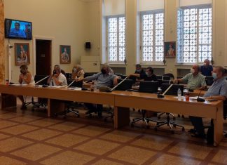 Δημοτικό Συμβούλιο Αγρινίου : Συζήτηση για τον εκλογικό νόμο προκάλεσαν τα της Οικονομικής Επιτροπής