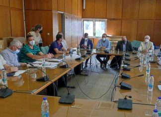 Σύσκεψη στη Ηλεία με τη συμμετοχή κυβερνητικού κλιμακίου για την στήριξη των πολιτών στις πυρόπληκτες περιοχές