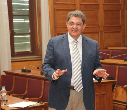 Tο ΠΑΣΟΚ «ψάχνεται» στην Αιτωλοακαρνανία και επιστρέφουν τα σενάρια για Βερελή