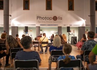 Υπέροχη η αφιερωμένη στον Μίκη Θεοδωράκη βραδιά στο Photopolis