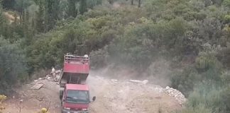 Ναύπακτος : Παράνομη εναπόθεση μπαζών από όχημα της ΔΕΥΑ καταγγέλλει ο Ανδρέας Κοτσανάς