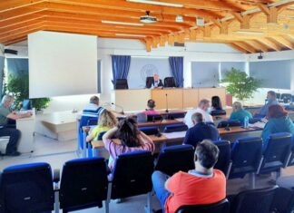 Συνάντηση Λύρου με τους εργαζόμενους : “Να φερθούν όλοι με υπευθυνότητα…”