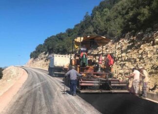 Άσφαλτος στο δρόμο Διασελάκι – Πέρκος