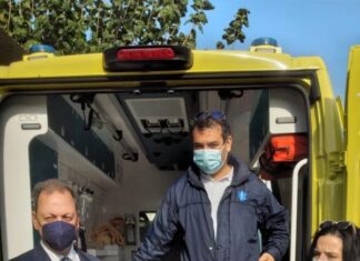 Παρουσία Λιβανού η παράδοση του νέου ασθενοφόρου στο Κέντρο Υγείας Ναυπάκτου