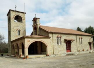 Αυτοψία γεωλόγων του Πανεπιστημίου Πατρών στη Ι. Μ. Λυκουρίσσης Αγρινίου