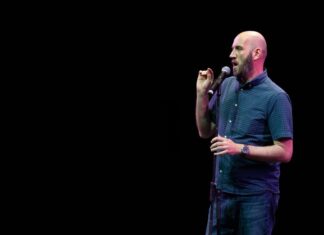 Ο Δημήτρης Δημόπουλος στο Μικρό Θέατρο για μόνο μία παράσταση με την Καφρόκρεμα!