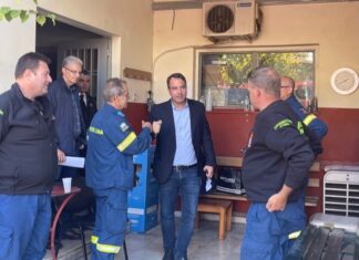 Επίσκεψη Θανάση Παπαθανάση στην Πυροσβεστική Υπηρεσία Αγρινίου