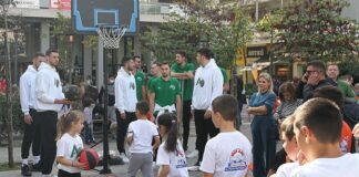 Με μεγάλη συμμετοχή η εκδήλωση του ΑΟ Αγρινίου στην πλατεία Δημοκρατίας