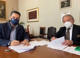 Υπογραφές με τον Τεχνικό Σύμβουλο για το Επιχειρηματικό Πάρκο Αγρινίου