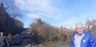 Λέκκας : «Όσοι εκκένωσαν τα σπίτια τους, δεν υπάρχει περίπτωση να επιστρέψουν»