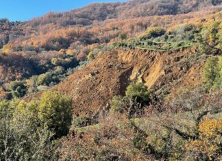 Αυτοψία του Πανεπιστημίου Πατρών στην κατολίσθηση Άνω Κεράσοβου