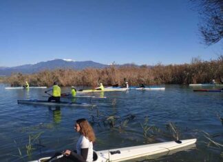 Με επιτυχία η εκδήλωση του Ναυτικού Ομίλου Τριχωνίδας για την παρουσίαση του Κανόε-Καγιάκ