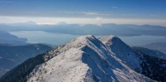 Το χιονισμένο Παναιτωλικό Όρος μέσα από το φακό το Γ. Καρδαρά