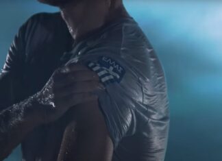 Σποτ για τον εμβολιασμό από την Περιφέρεια με έμπνευση από το «Σήκωσέ το…» του Euro 2004