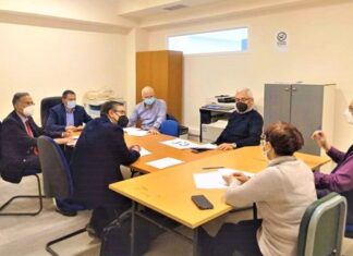 Συνεργασία Περιφέρειας – ΕΦΕΤ για επίσημο έλεγχο τροφίμων στην αγορά