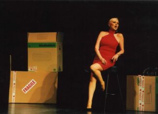 ΔΗΠΕΘΕ Αγρινίου : Η παράσταση «Fragile» με την Εύη Καραγιάννη