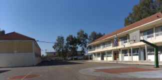 Το Γυμνάσιο Νεοχωρίου ευχαριστεί την ελληνορθόδοξη ενορία του Aγίου Θεόδωρου Ρώμης