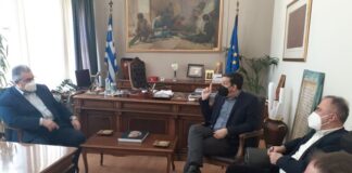Με τον δήμαρχο Αγρινίου συναντήθηκε ο Δ. Κουτσούμπας