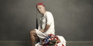 Ο Χριστόφορος Ζαραλίκος στο ΔΗΠΕΘΕ Αγρινίου με το «1821-2021, Διακόσια Χρόνια Δανεικά»