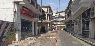 Συνάντηση Εμπορικού Συλλόγου με Παπαναστασίου για το πασχαλινό moratorium στις αναπλάσεις