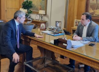 O Κ. Καραγκούνης στον Υπουργό Αγροτικής Ανάπτυξης : Επί τάπητος οι ζημιές από τον παγετό στα εσπεριδοειδή