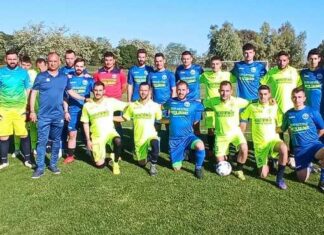 Απόλλων Δοκιμίου και Άρης Λεπενούς έπαιξαν για τις Δομές Αστέγων του Δήμου Αγρινίου