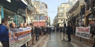 Βροντερό απεργιακό «παρών» από τον επαγγελματικό κόσμο του Αγρινίου