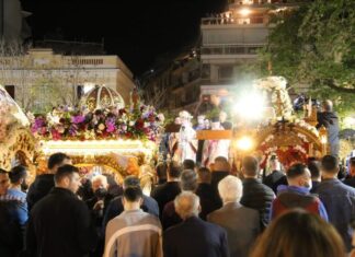 Με κατάνυξη η σύναξη των Επιταφίων στο Αγρίνιο