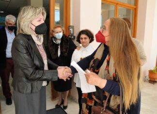 Η Μαρίζα Κωχ στο Εργαστήρι «Παναγία Ελεούσα»