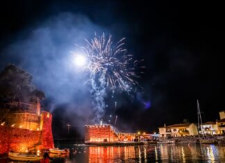 Σε αποκριάτικους ρυθμούς η Ναύπακτος!