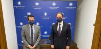 Συνάντηση Λιβανού με Πλεύρη στη σκιά δεκάδων κενών στα Νοσοκομεία