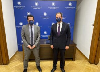 Συνάντηση Λιβανού με Πλεύρη στη σκιά δεκάδων κενών στα Νοσοκομεία