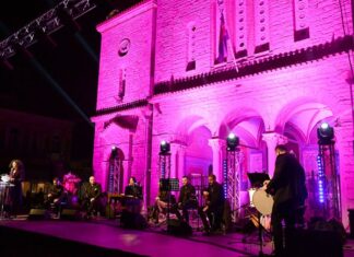 Ονειρεμένη βραδιά με τους «ΤΑΚΙΜ» στο Μεσολόγγι