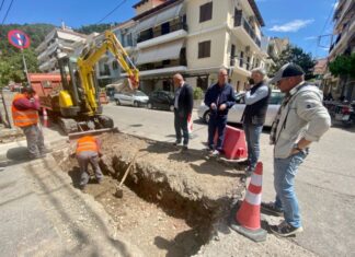 Ναύπακτος : Ξεκίνησαν οι παρεμβάσεις στην οδό Καλυδώνος