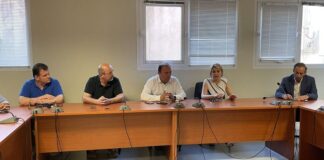 Συνάντηση του Ανδρέα Φίλια με τοπικούς φορείς και εκπροσώπους εργαζομένων της Τράπεζας Πειραιώς